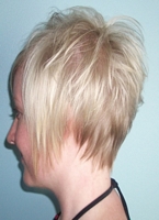 platynowy blond fryzura krótka 18